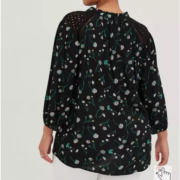TORRID Crinkle Gauze Button-Front Floral Top size 00/ M-L/10 - Picture 4 of 13